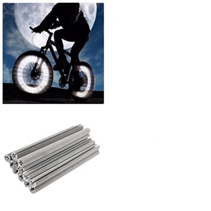 Couverture de rayon de vélo réfléchissante haute brillance réflecteurs de bande de vélo lumières de vélo Tubes réfléchissants de roue Clip sur le rayon de jante - Product Image 1