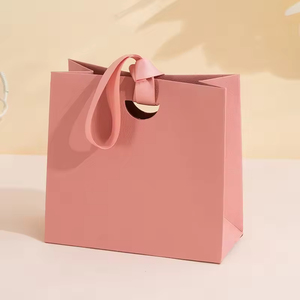 Sac cadeau <span class=keywords><strong>de</strong></span> luxe en papier biodégradable personnalisé avec logo pour <span class=keywords><strong>bijoux</strong></span>, boutique, petit cadeau, mariage, avec poignée en ruban - Product Image 5