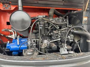 Mini-excavatrice Doosan DX80 d'occasion à vendre, excavatrice à chenilles fiable pour les travaux de construction et les applications utilitaires - Product Image 6