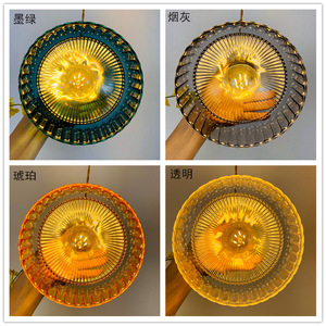 โคมไฟแขวนแก้วทองเหลืองสไตล์เรโทร สีเขียวเข้ม ทรงกลม หัวเดียว ไฟ LED สำหรับโรงแรม เกสต์เฮาส์ บาร์ ร้านอาหาร ร้านกาแฟ ห้องนอน - Product Image 4