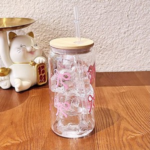 Gobelet à Cola avec couvercle en bambou et paille, en plastique, 16oz, style Bow, sensation haut de gamme et luxe léger - Product Image 3
