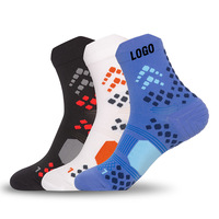 Chaussettes de cyclisme professionnelles hommes femmes pression extérieure Marathon chaussettes de sport façonnage vente en gros chaussettes de course à Compression