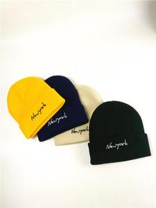 Bonnet d'hiver personnalisé à broderie acrylique OEM 100% au <span class=keywords><strong>meilleur</strong></span> prix - Product Image 5