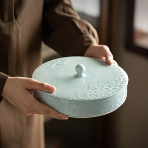 Chinese Style Porcelain Fruit Dish With Lid Round Luxury Retro Wedding Tea Party Serving Tray For Home Living Room - Product Image 2