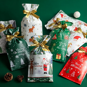 Sacs d'emballage de cadeaux de noël imprimés sur mesure, en vrac, Opp, avec cordon de serrage, pour bonbons de vacances - Product Image 3