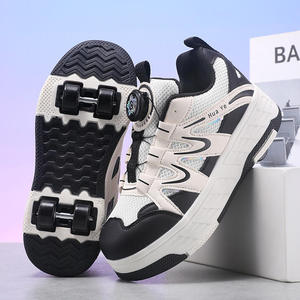 Chaussures à roulettes premium transformables, <span class=keywords><strong>coque</strong></span> en maille argentée métallique, roulettes silencieuses, boucle à verrouillage rapide pour sports urbains - Product Image 3