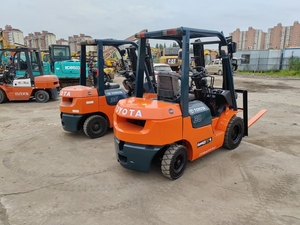 Montacargas Toyota Usado de 3 Toneladas, Montacargas Diésel Toyota FD30 de Alto Rendimiento para Logística y Almacenamiento - Product Image 5