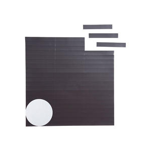 [MAGNETO] Poudre magnétique permanente et aimants en résine pré-découpés avec adhésif pour l'artisanat, le bureau et l'usage industriel - Product Image 1