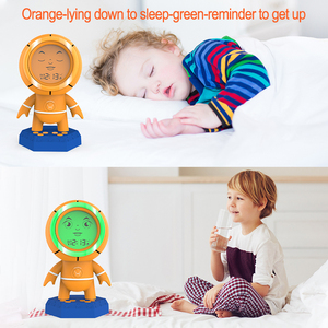 Réveil à projecteur LED au design élégant et contemporain Réveil pour enfants Horloge de bureau en ABS pour le sommeil - Product Image 4