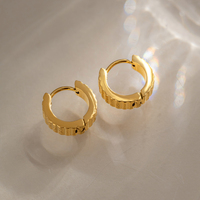 Boucles d'oreilles créoles J&D Jewelry vintage texturées martelées, plaquées or 18 carats, en acier inoxydable, bijoux classiques pour femmes