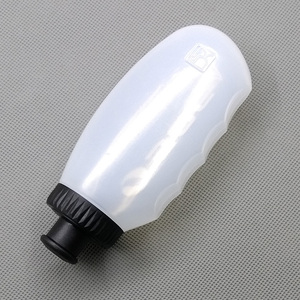 Échantillon gratuit : Gourde de sport légère, portable et souple pour le cyclisme, en plastique compressible, idéale pour les vélos. - Product Image 4