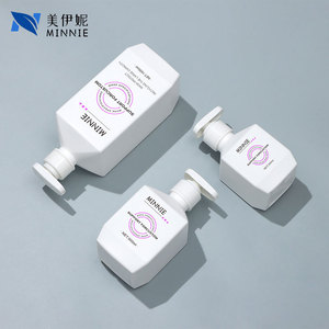 Botella cuadrada Minnie de 500ml y 1000ml con cabezal dosificador para champú, acondicionador y productos de cuidado diario. - Product Image 2