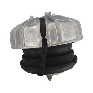 Soporte de Motor Hidráulico 6392410413 de Aluminio y Goma, Nuevo - Product Image 6