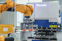ACCURL 2023 Nouvelle presse plieuse à bras robotisé industriel avec un prix équitable