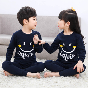 Pyjama pour enfants en coton, style printemps, imprimé avec un sourire adorable, nouveau modèle - Product Image 1