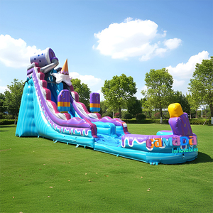 Toboggan aquatique gonflable géant en PVC, design et couleur personnalisables, pour jeux aquatiques et course, par le fabricant Magic - Product Image 1