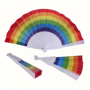 Ventilador Plegable Arcoíris de Plástico con Varillas de Bambú para el Orgullo Gay - ¡Gran Oferta! - Product Image 4