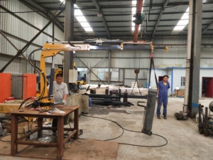 Boblift עגורן 0.8t קיבולת הידראולי בום שליטה מרחוק מיני מנוף 12 אספקת חשמל - Product Image 5