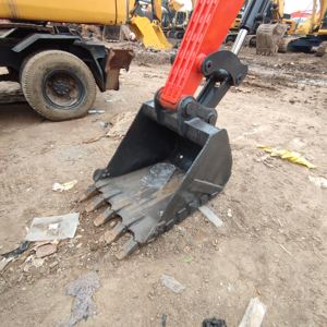 Pelle sur chenilles Doosan DX 60 d'occasion à vendre à Shanghai En bon état avec composants centraux Moteur Pompe - Product Image 3