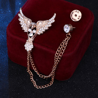 Broche Aigle Entièrement Sertie de Cristaux pour Homme avec Double Chaîne – Élégante Épingle de Revers pour Costume, Mariage et Occasions Formelles