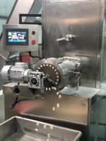 Ligne d'extrusion de pâtes et de macaronis avec options de modèles TXF100 et TXF200 pour la transformation de la farine de blé et de l'eau