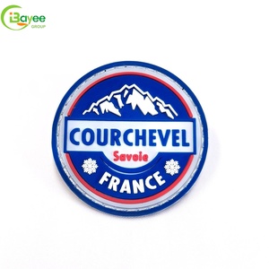 Patchs 3D réutilisables en silicone, silicone de qualité supérieure, PVC souple, patch en caoutchouc personnalisé avec logo pour vêtements et chapeaux - Product Image 3