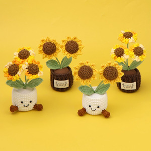 Rose en crochet faite à la main en pot, réaliste, pour <span class=keywords><strong>les</strong></span> amateurs de roses, souvenir de mariage, anti-stress, compagnon de bureau - Product Image 4