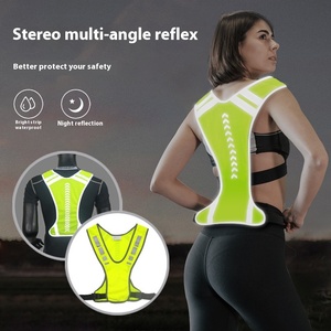 سترة عاكسة ليد فلاش للجري وركوب الدراجات توجيه الطوارئ ملابس السلامة عبر الحدود - Product Image 2