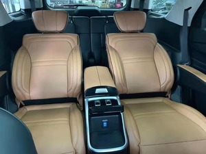 ชุดเบาะหลังรถยนต์ SUV VIP แบบกำหนดเอง พร้อมคอนโซลกลางและที่วางแขน เบาะหลังรถยนต์หรูหรา VIP - Product Image 4