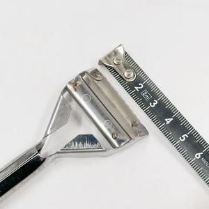 Pelador no magnético, pelador de acero inoxidable, pelador de frutas, pelador multifuncional, 2 yuanes, en stock, suministro directo. - Product Image 2