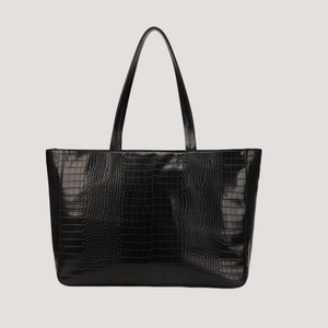OEM ODM Custom Two Open Embroidery Waterproof PU Leather Tote Bags High Quality Shoulder Bags for Women Brand Wholesale - Product Image 3