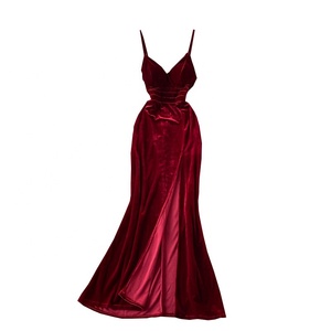 Nouveau V profond coupe basse haute fourche ouverte licou Banquet hôte or velours Sexy dos nu robes <span class=keywords><strong>de</strong></span> soirée - Product Image 6