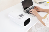 2026 Neues Modell Anpassbares Kabelloses Luftdruck-Vibrationsmassagegerät mit Wärmefunktion und Luftkissen Elektrischer Handmassager