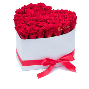 UKIQUEEN personnalisé Saint Valentin Nouvelles roses préservées à l'odeur magnifique dans une boîte - Product Image 6