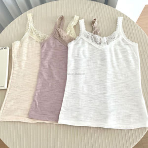 เสื้อกล้ามลูกไม้แต่งขอบลายดอกไม้ คอวี เปิดหลัง สไตล์อเนกประสงค์ สำหรับฤดูใบไม้ผลิและฤดูร้อน แฟชั่นเสื้อยืดผู้หญิง เสื้อครอปแขนกุด - Product Image 3