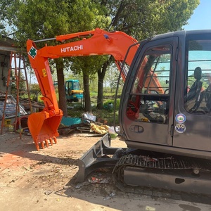 Excavadora Hitachi ZX60 de Segunda Mano Pequeña, sin Cola y con Trasero Redondo, en Venta, Importada de Japón con EPA - Product Image 5