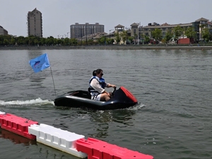 <span class=keywords><strong>Jet</strong></span> Car Sports nautiques Type de carburant eau voiture bateau à moteur eau parc d'attractions manèges jouer artisanat <span class=keywords><strong>Jet</strong></span> Car bateau à <span class=keywords><strong>vendre</strong></span> - Product Image 4