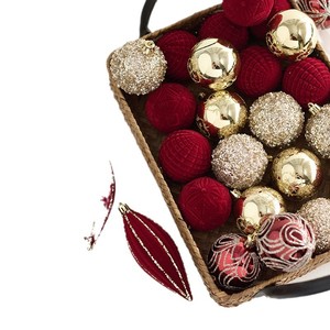 Nouveau produit transfrontalier rouge foncé vin rouge floqué arbre de Noël décoration boule pendentif PVC boule peinte irrégulière - Product Image 5