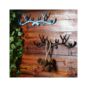 Perchero de Pared Estilo Retro Americano con Gancho de Hierro Fundido, Decoración Creativa para Cocina y Tienda de Ropa - Product Image 1