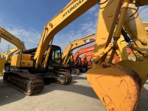 Excavatrice d'occasion, matériel de terrassement HYUNDAI 220LC-7H à vendre - Product Image 5