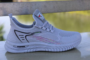 Zapatos deportivos transpirables para hombre de verano con suelas ligeras, versátiles y adecuados para correr de manera casual, estilo walking. - Product Image 5