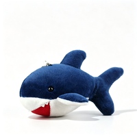 En gros, Porte-clés breloque de sac en peluche requin 4 couleurs, 15 cm, animal en peluche doux et câlin, rembourré en coton PP, cadeau de remise de diplôme, usine OEM
