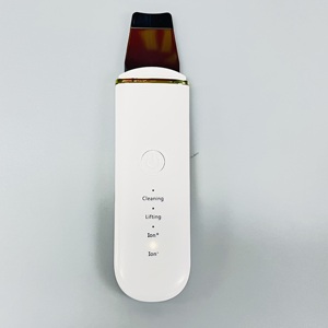 เครื่องกำจัดสิวเสี้ยนแบบใหม่ ทำความสะอาดรูขุมขน ชาร์จซ้ำได้ กันน้ำ พร้อมหัวขัดผิวหน้าไฟฟ้า 4 โหมด - Product Image 5