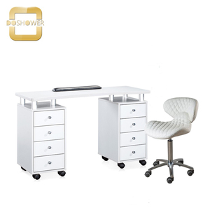 Alternativa efectiva de costo y espacio con mesas de uñas separadas, opción perfecta para profesionales de salón - Product Image 3