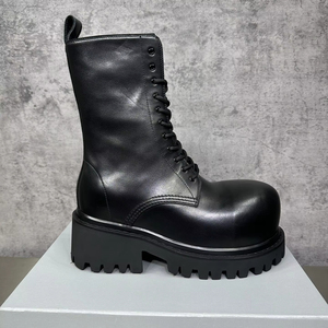 Bottes en cuir véritable pour hommes et femmes de haute qualité 2025 - Confortables, classiques, noires, luxueuses, chaussures décontractées pour l'hiver - Product Image 1