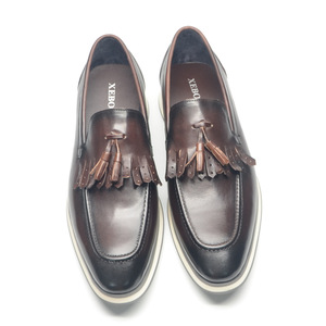 Chaussures habillées décontractées pour hommes de haute qualité, à bout pointu, rétro, à franges, fabriquées à la main en cuir véritable. - Product Image 4