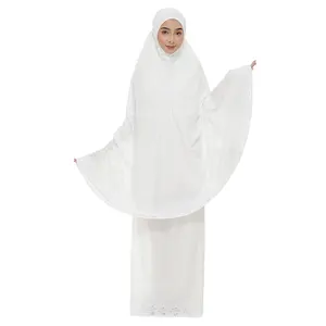 SIPO Wholesale Silk custom Oem Prayerwear Ramadan prayer Prayerset Telekung Malaysia Singapore Lace Embroidery