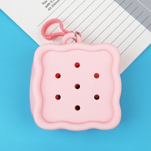 Sac à monnaie en silicone de haute qualité pour enfants, motif dessin animé amusant, mini sac suspendu mignon, cadeaux fantaisie en gros - Product Image 6