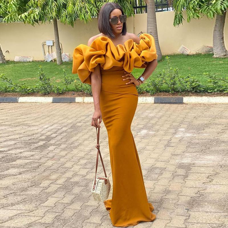 EV052 Yellow Mermaid Bridesmaids Dresses Ruffles off Shoulder