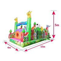 Structure gonflable commerciale combinée : Parcours d'obstacles, toboggan et château sauteur, thème Régaleau Animalier, avec château sauteur girafe